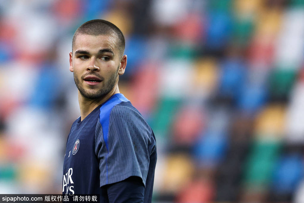 曼城将迎来门将大换血？唐纳鲁马有望接替埃德森